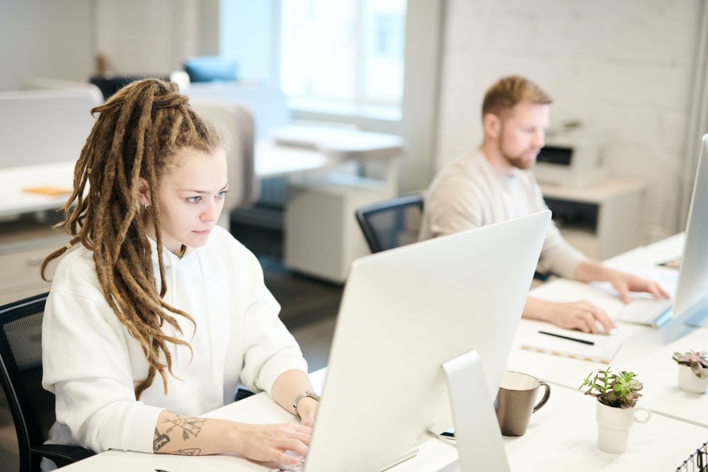 blog-body-enterprise-content-management-benefits-office-colleague