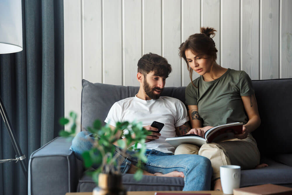 Most people nowadays are not stuck on just one platform to consume the media content they are interested in - they too use a multichannel approach